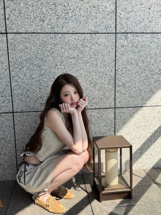 Jang Wonyoung · Archive frame