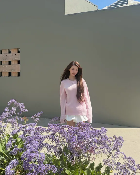 Jang Wonyoung · Archive frame